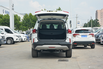 2017上汽大通D90 2.0T手动两驱火星