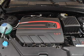 2017款众泰T600 Coupe 1.5T手动尊享型