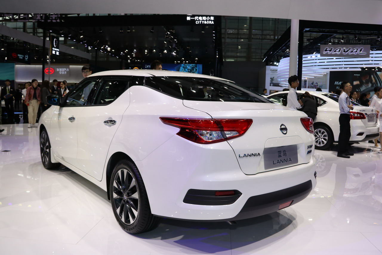 2018广州车展实拍：LANNIA蓝鸟