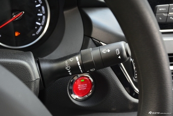 2018款逍遥1.5GTDI手动白银版