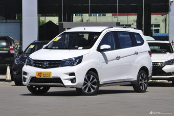 2017款启辰M50V 1.6L XL CVT豪华版