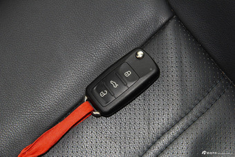 2017款朗逸1.4T自动豪华版230TSI DSG