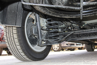 2015款英致737 1.5L手动豪华导航版