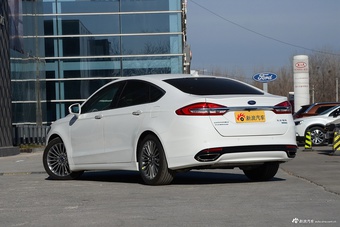 2017款蒙迪欧1.5T自动至尊型