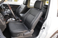 2016款帕杰罗三门版3.8L V6 GLS中东版