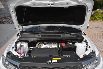 2017款凯翼X3 1.6L手动豪华版国V图片