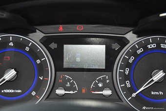 2016款悦翔V7 1.6L自动乐享型国IV