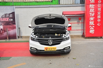 2017款宝骏730 1.5T自动旗舰型7座