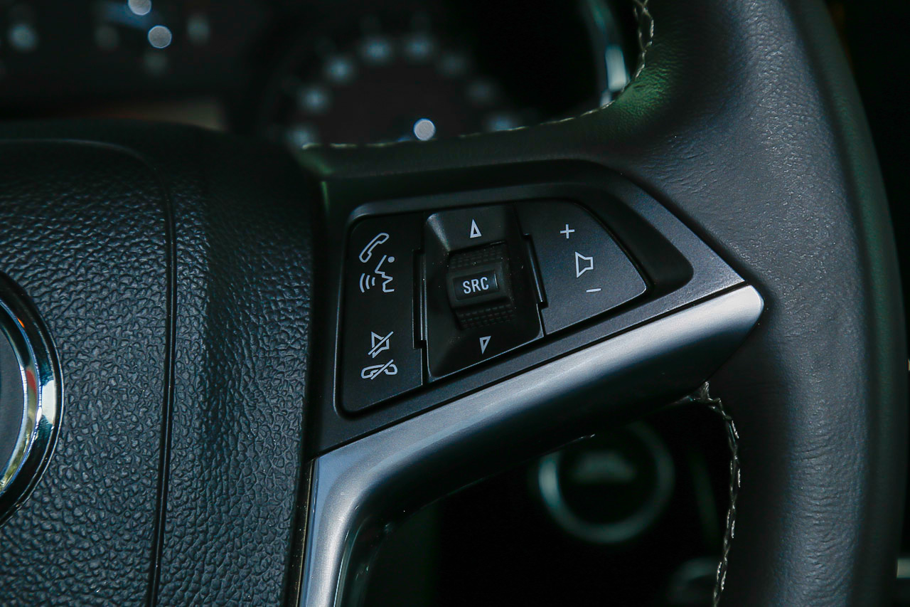 2016款昂科拉1.4T自动四驱全能旗舰型18T