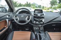 2015款海马S5 1.5T自动旗舰型