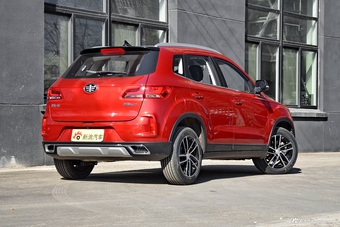 2017款奔腾X40 1.6L自动豪华型