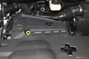 2017款比亚迪S7 2.0T自动豪华型