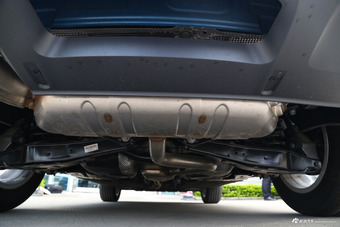 2017款奥迪Q3 2.0T自动35 TFSI时尚型 