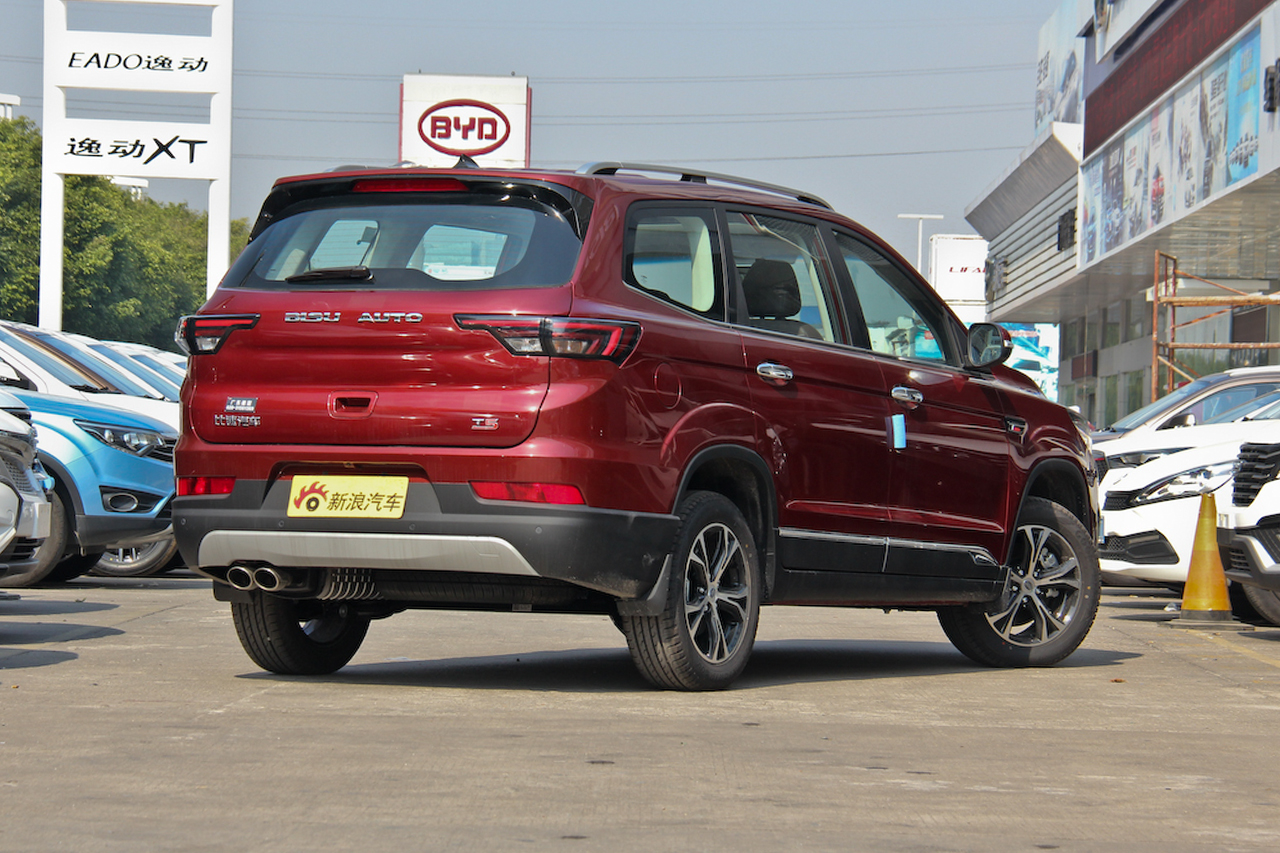 2018款比速T5 1.5T自动豪华型 