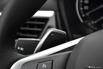 2018款宝马1系125i自动运动型