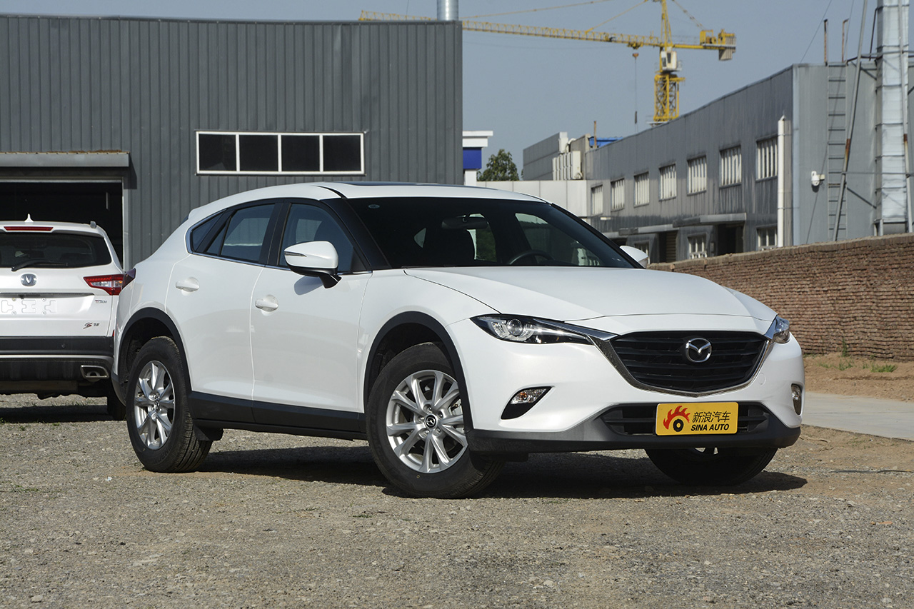 2018款马自达CX-4 2.0L自动两驱蓝天领先版