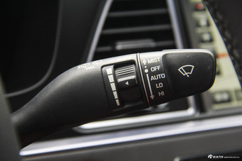 索纳塔九 2015款 2.4L TOP旗舰型