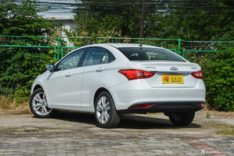 2017款艾瑞泽5 1.5L手动领潮版