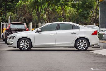 2017款沃尔沃S60L 2.0T自动T4智远版