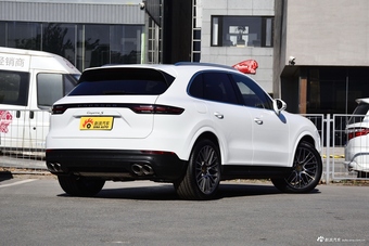 2018款卡宴S 2.9T自动