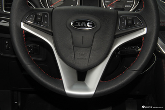 2018款瑞风S3定制版1.6L CVT豪华型