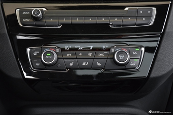 2016款宝马X1 1.5T自动sDrive18Li时尚型