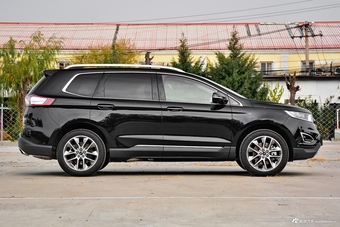 2018款锐界2.0T自动四驱旗舰型EcoBoost 245 7座