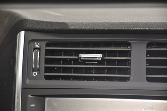 2016款陆风X5 Plus 1.5T自动创领版