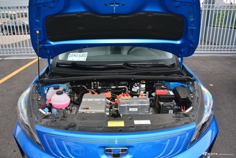 2018款吉利帝豪GSe 尊尚型 