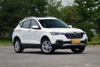 2017款奔腾X80 1.8T自动豪华型