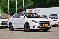 2017款比亚迪秦80 1.5T