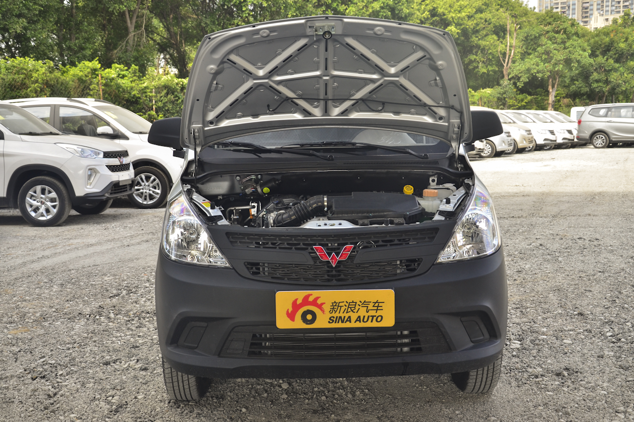 2017款五菱之光V 1.2L手动基本型 LMH