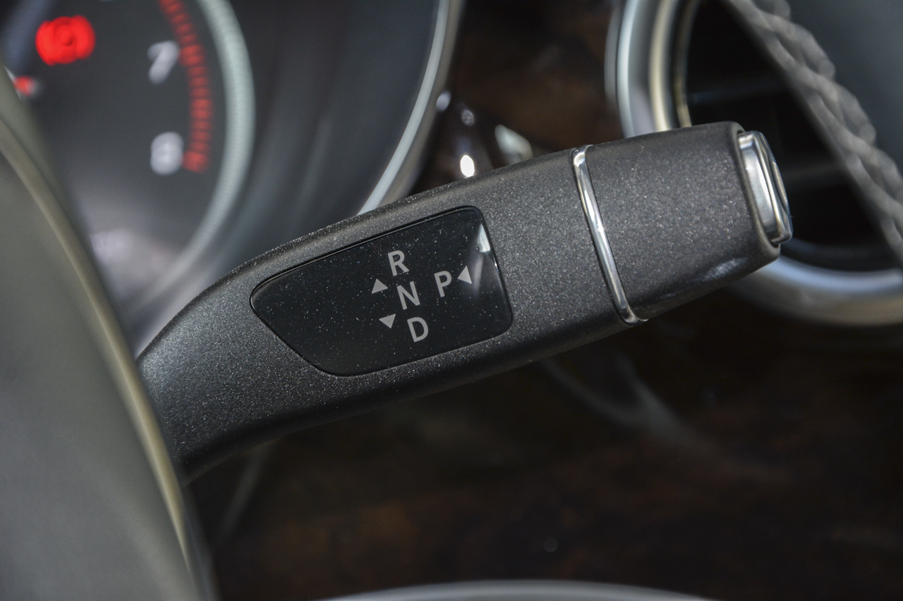 2017款奔驰V级 V 260 尊贵版