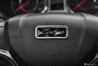 2016款大迈X5 1.5T手动精英7座型 国五 慕尼黑