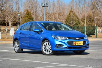 2018款科鲁兹两厢1.4T 双离合领锋版330T