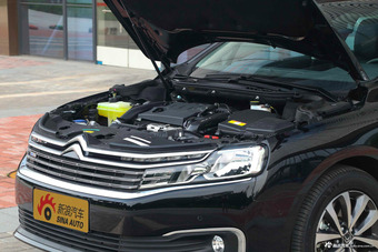 2017款雪铁龙C6 1.8T自动豪华型