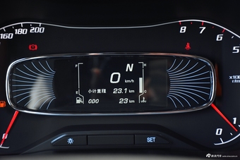 2019款宝骏510 1.5L自动优享型