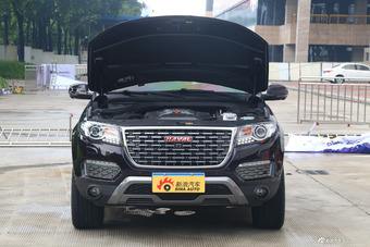 2017款哈弗H8 2.0T自动汽油四驱尊享型图片