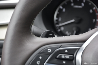 2018款英菲尼迪QX50 2.0T自动四驱旗舰版