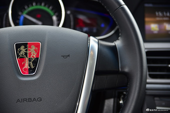 2016款荣威e550 1.5L自动旗舰版