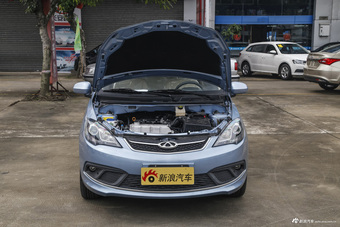 2015款风云2 1.5L手动新锐版 活力蓝