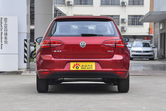 2016款高尔夫1.6L自动时尚型