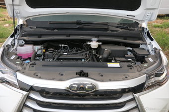 2018款瑞风R3 1.6L手动舒适型