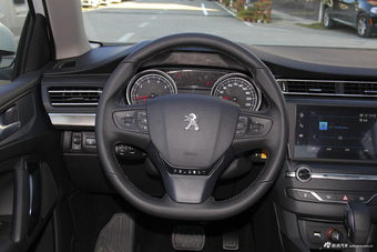 2018款东风标致408改款1.6T自动豪华版350THP