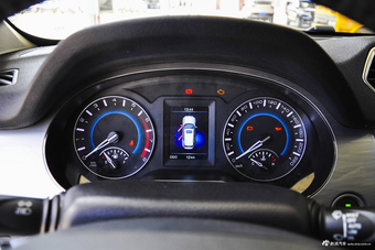 2016款哈弗H2 1.5T手动两驱精英型 经典黑