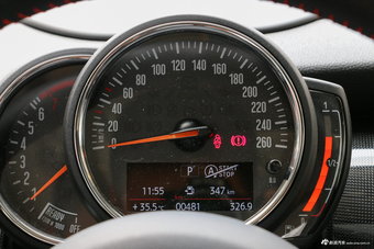 2018款MINI 2.0T COOPER S经典派