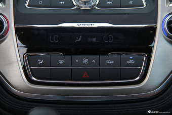 2017款长安CS95 2.0T自动四驱智驭版 