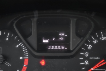 2017款全新爱丽舍1.6L手动时尚型