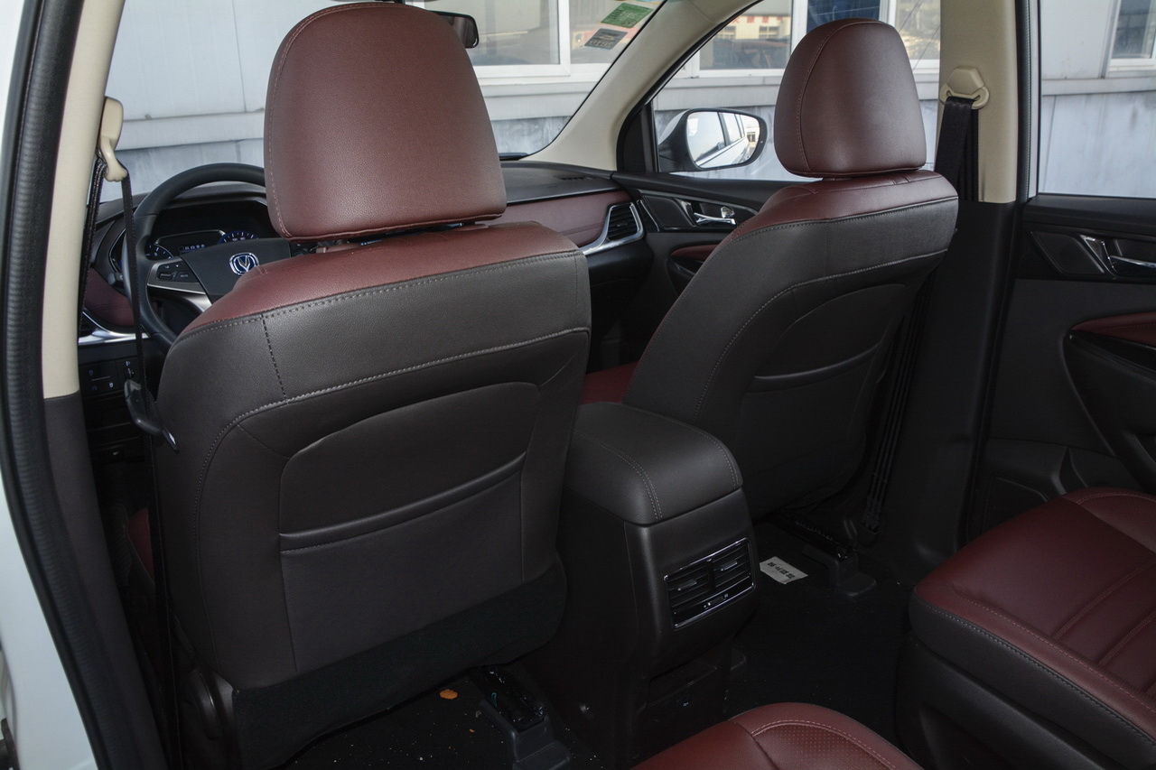 2017款凌轩1.6L手动精英型