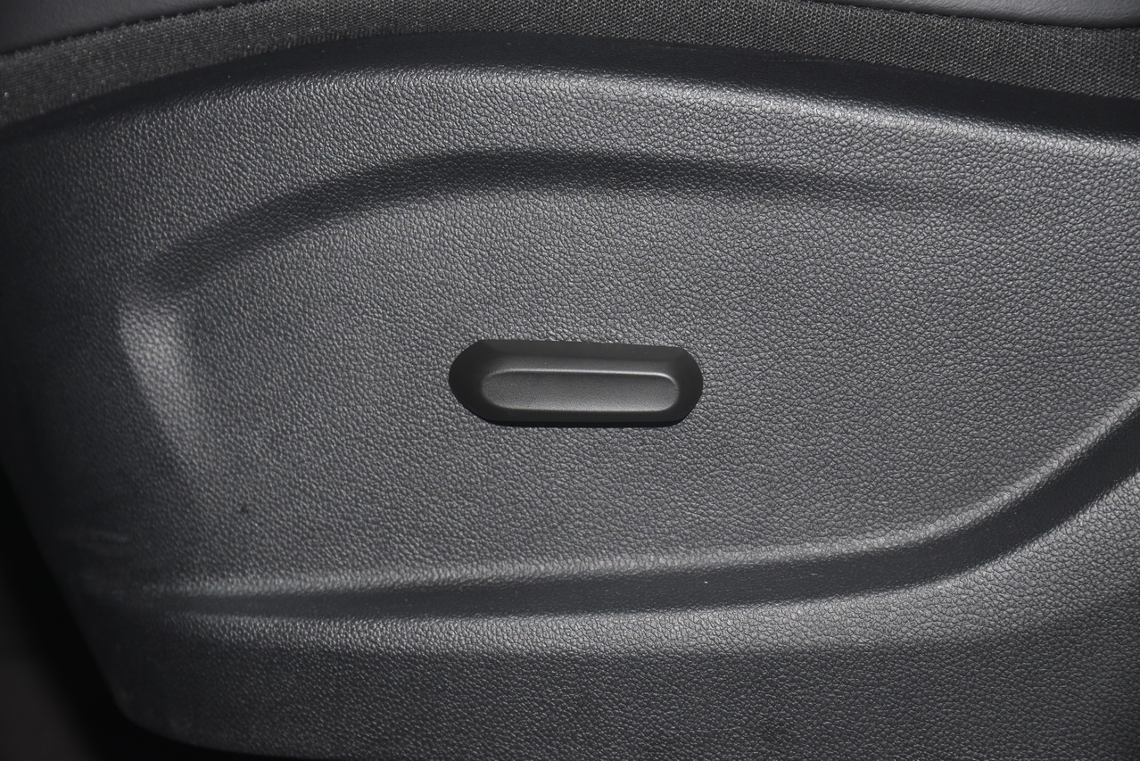 2018成都车展实拍：沃兰多 RedLine